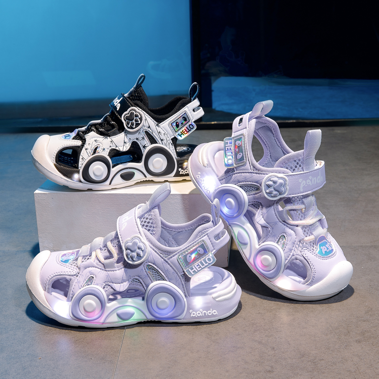 Kids Panda Cartoon Light Up Ca - đánh giá và giá Velcro Strap Sandal