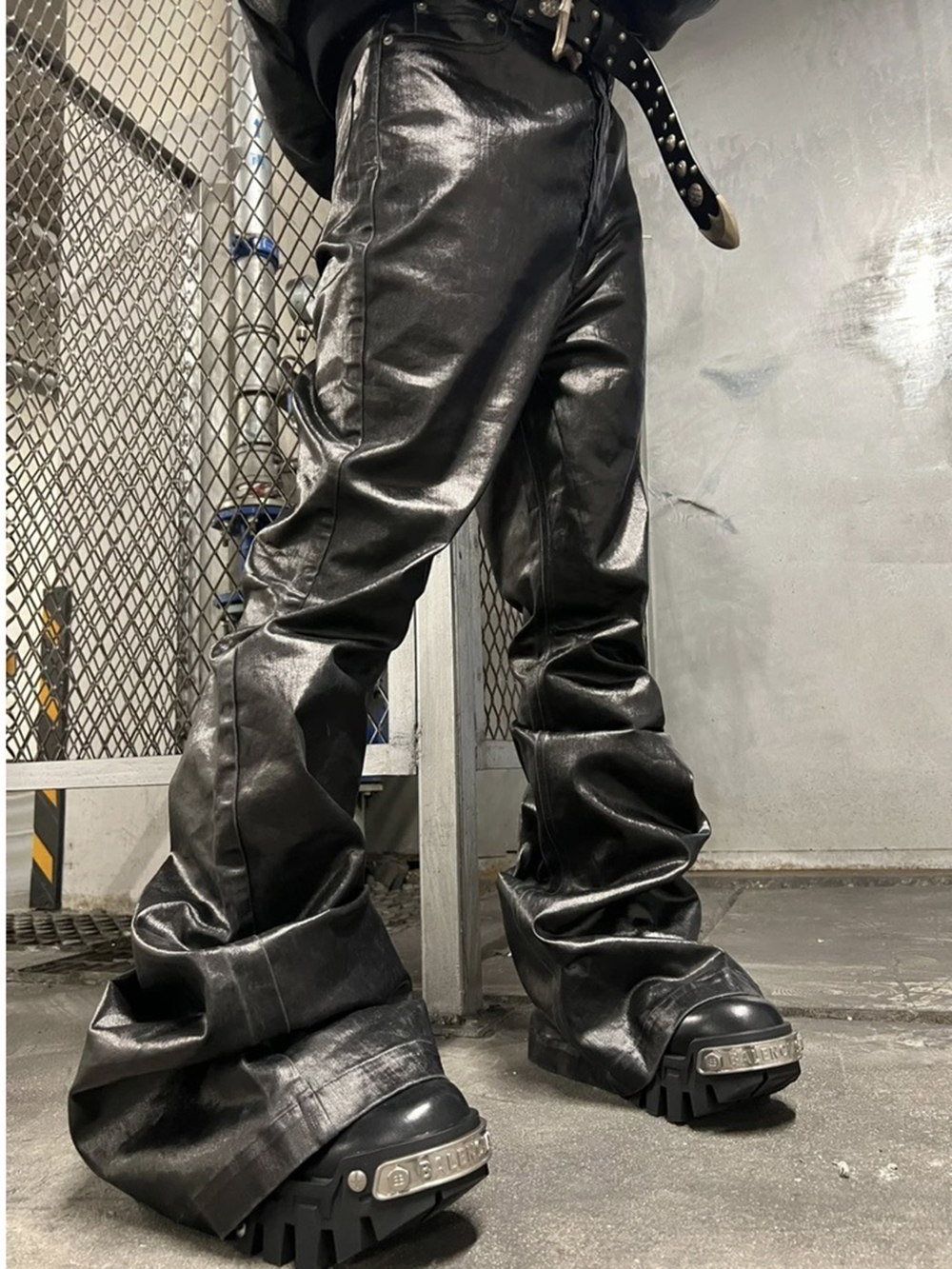 High Street Wide Leg Glossy Pu - đánh giá và giá Men Shoes Jeans