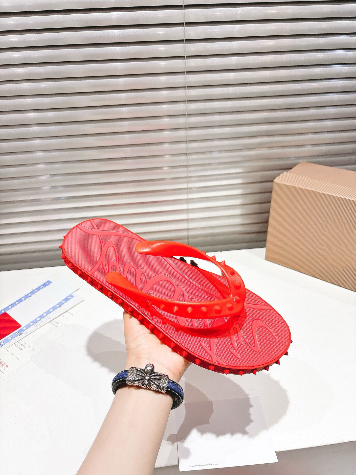 New Men Beach Flip Flops Outdo - đánh giá và giá Men Shoes Red Tape